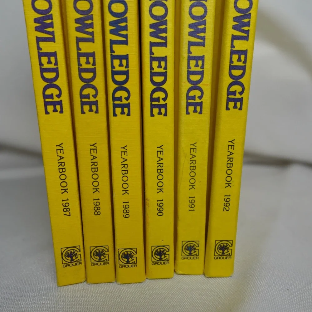 Disney's Wonderful World of Knowledge Complete 1-25 + 1987-1992 Yearbooks